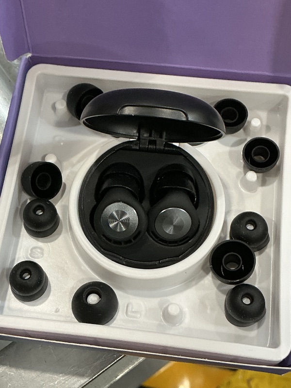 View 4 of HAOYUYAN BX17 Wireless Earbuds