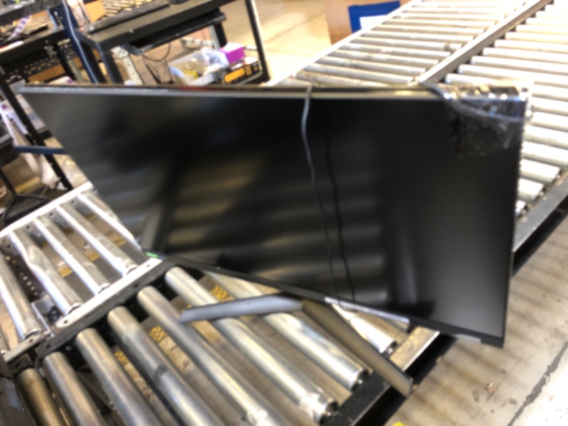 Photo 1 of LG Ultragear FHD 32-Inch Gaming Monitor 32GN50R, VA 5ms (GtG) with HDR 10 Compatibility, NVIDIA G-SYNC, and AMD FreeSync Premium, 165Hz, Black