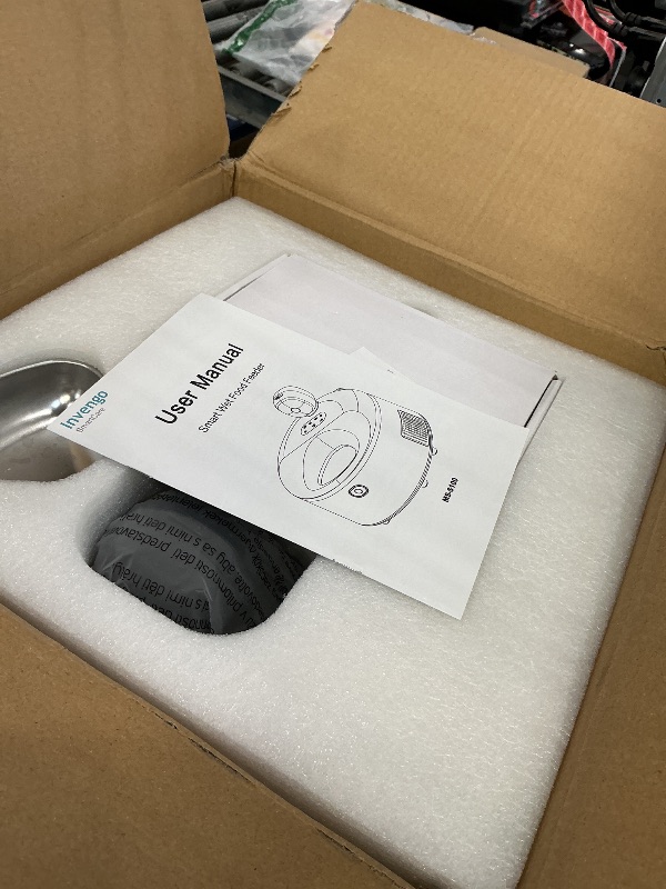 Photo 1 of Invengo Automatic Wet Food Cat Feeder with Camera
