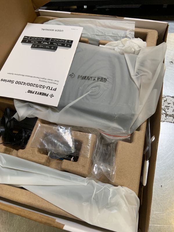 Photo 1 of Phenyx Pro Dual UHF Tunable Frequency Wireless Microphone System PTU-52-2H