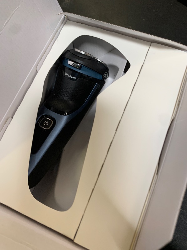 Photo 1 of Philips Norelco 3600 Electric Shaver - Storm Blue