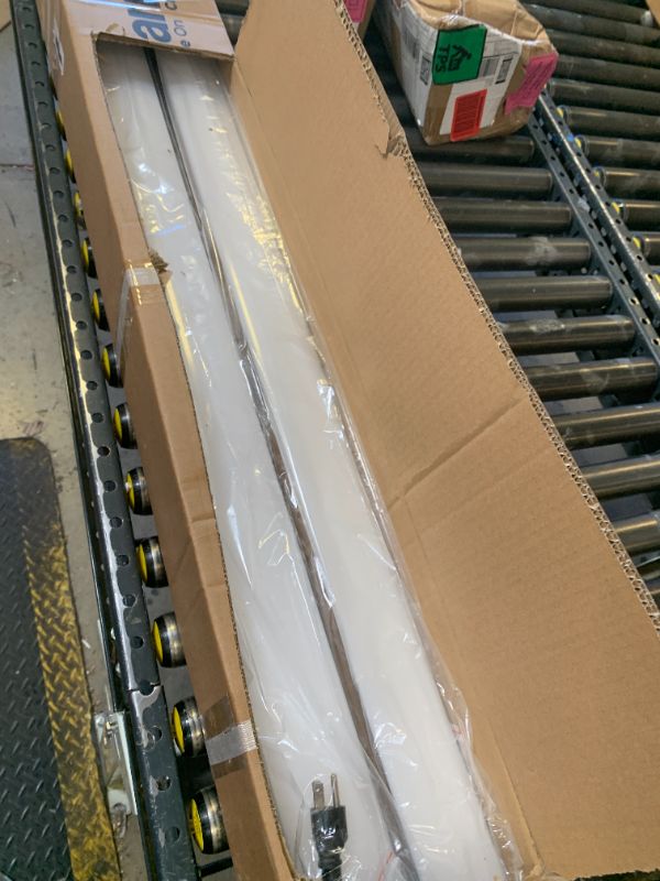 Photo 1 of Barrina BS168 LED Shop Lights 8FT 168W 16800LM 5000K