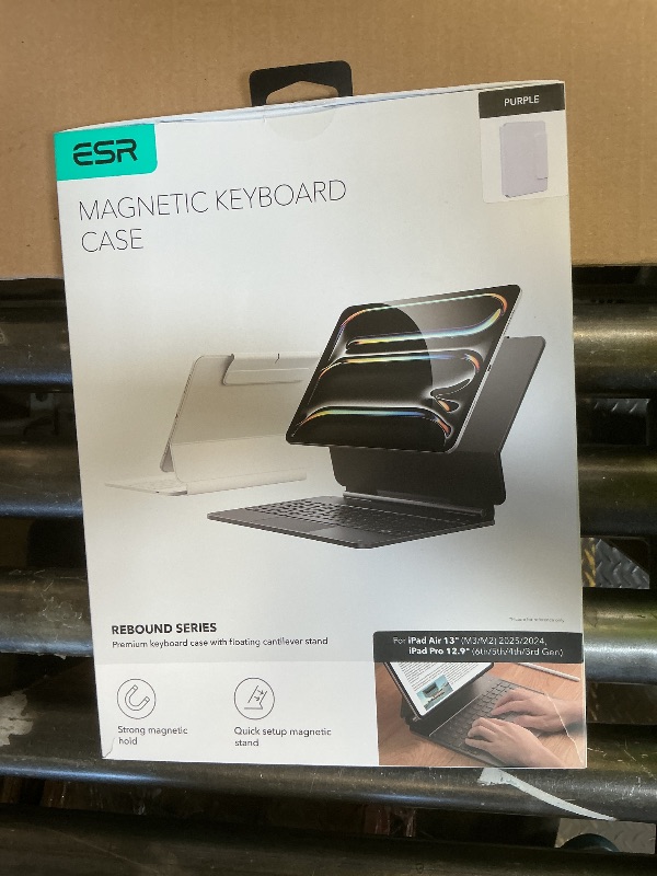 Photo 1 of ESR Keyboard Case for iPad Air 13"/Pro 12.9"