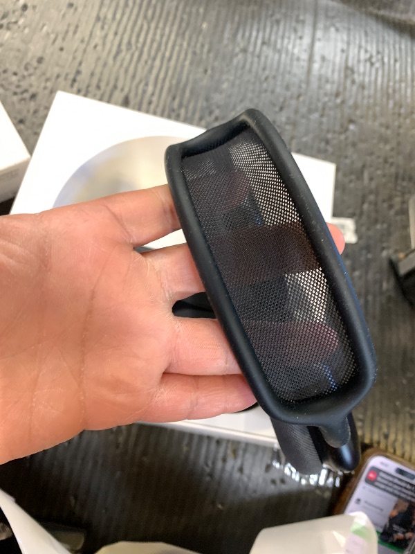Photo 1 of Apple AirPods Max 2 Wireless Over-Ear Headphones – MidnightLPNPMGK2824883
