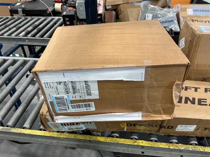 Photo 1 of Akro-Mils 305A3 Insight Ultra-Clear Stacking Storage Bin, 7.375 x 4.125 x 3.25