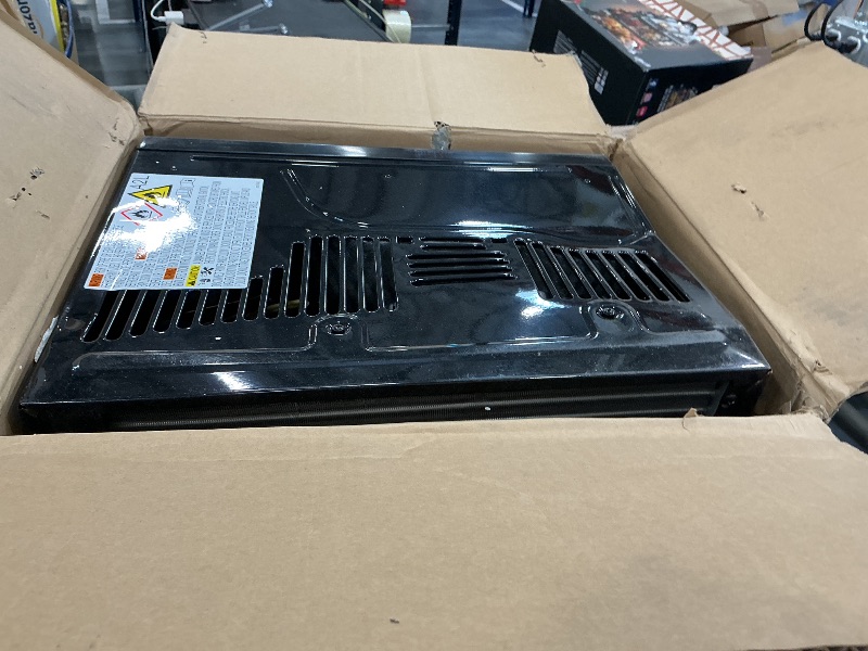 Photo 1 of GE 6,000 BTU Window Air Conditioner