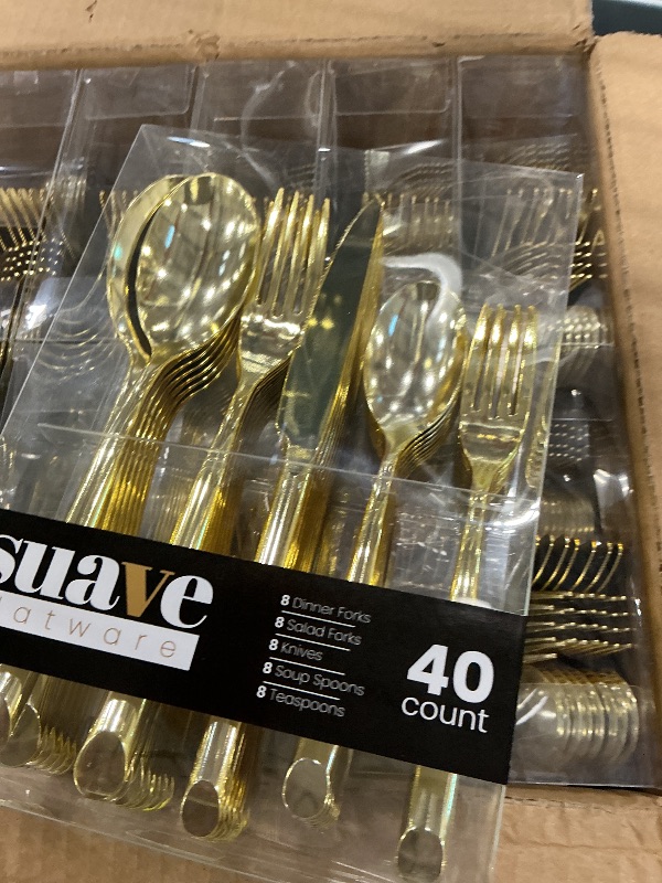 Photo 1 of Sharp Plates White/Gold Rim 10" - Case of 120 (12 packs x 10)