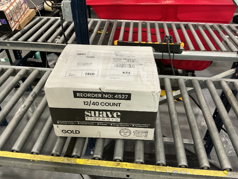 Photo 1 of Sharp Plates White/Gold Rim 10" - Case of 120 (12 packs x 10)