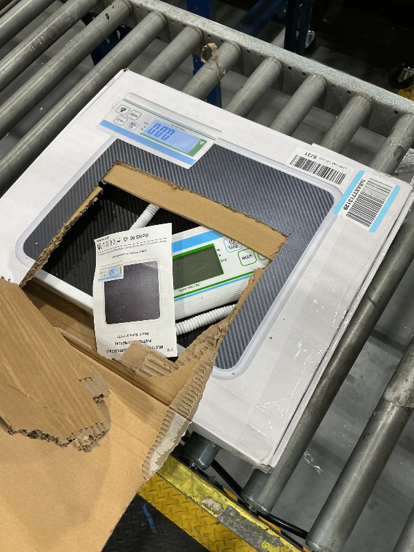 View 2 of RAOYAN Medical Scale, 660 lb Capacity