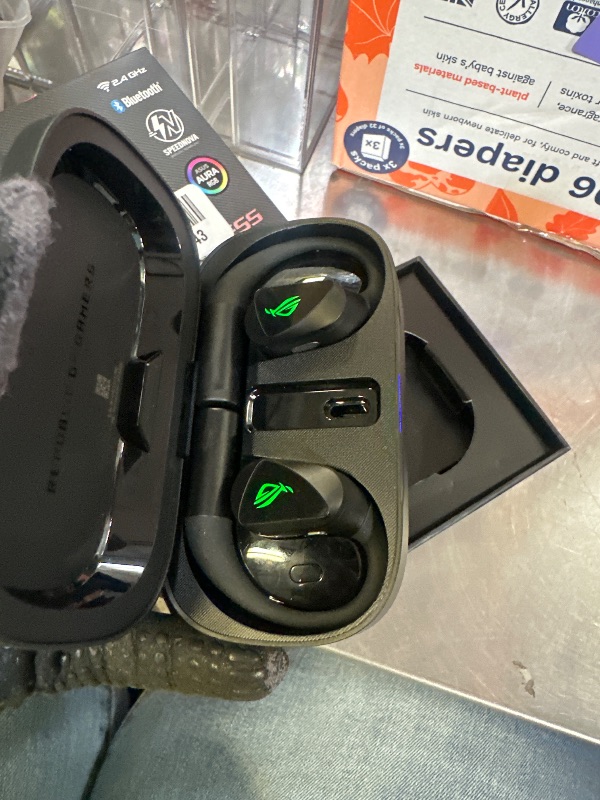 Photo 1 of ASUS ROG Cetra Open Wireless Open Ear Earbuds, Dual-Mode Bluetooth/2.4GHz,