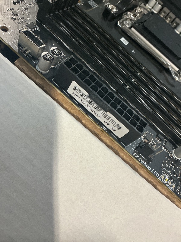 View 4 of ***DAMAGED***(READ NOTES)
MSI PRO B650-S WiFi V1 Motherboard AM5 ATX