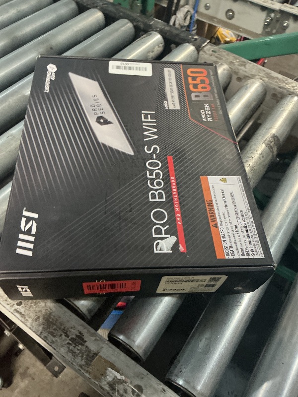 View 2 of ***DAMAGED***(READ NOTES)
MSI PRO B650-S WiFi V1 Motherboard AM5 ATX