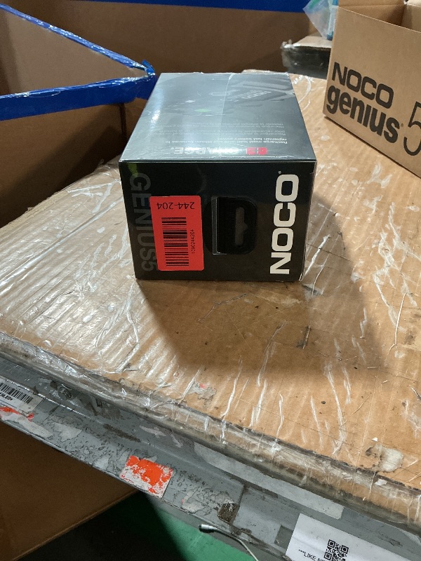 View 2 of *** factory sealed **
NOCO GENIUS5 5A 6V/12V Smart Battery Charger