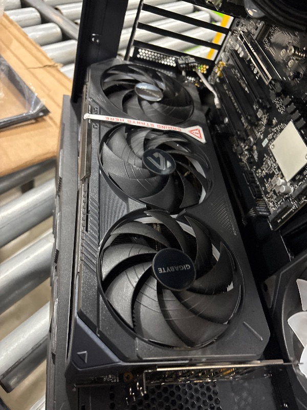 View 6 of *** NO POWER SUPPLY, ONLY INCLUDES CABLES FOR GRAPHICS CARD AND INTERNALS ***
ZOTAC MEK Gaming PC Desktop - Intel Core Ultra 9 285K, NVIDIA RTX 5090 32GB