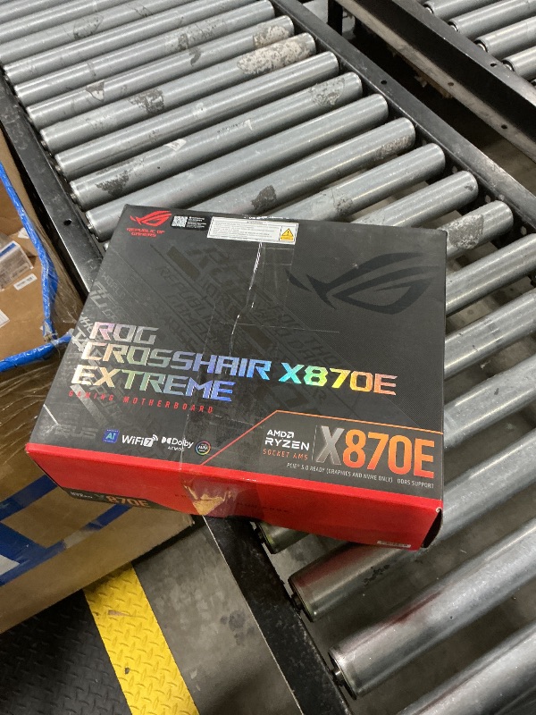 View 3 of ASUS ROG Crosshair X870E Extreme Motherboard