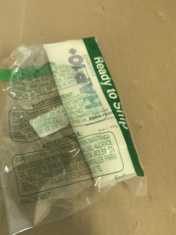 Photo 1 of intelliWHITE HAP10+ Hydroxyapatite Toothpaste