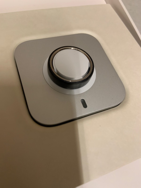 Photo 1 of OURA Ring 5 Smart Ring - Stealth - Size 9