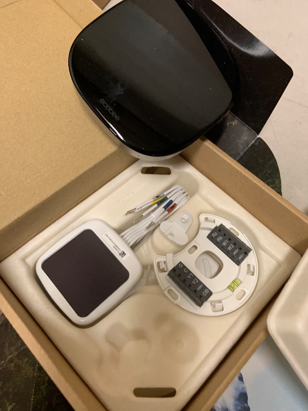 Photo 1 of ecobee Smart Thermostat Premium with Siri & Alexa