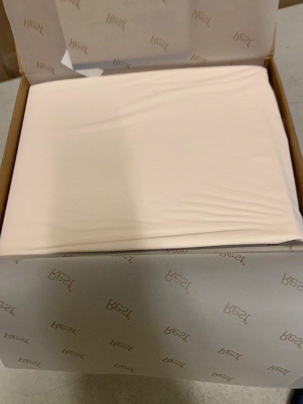 Photo 1 of REST Evercool+ Cooling Sheet Set, Queen, Snow Ivory