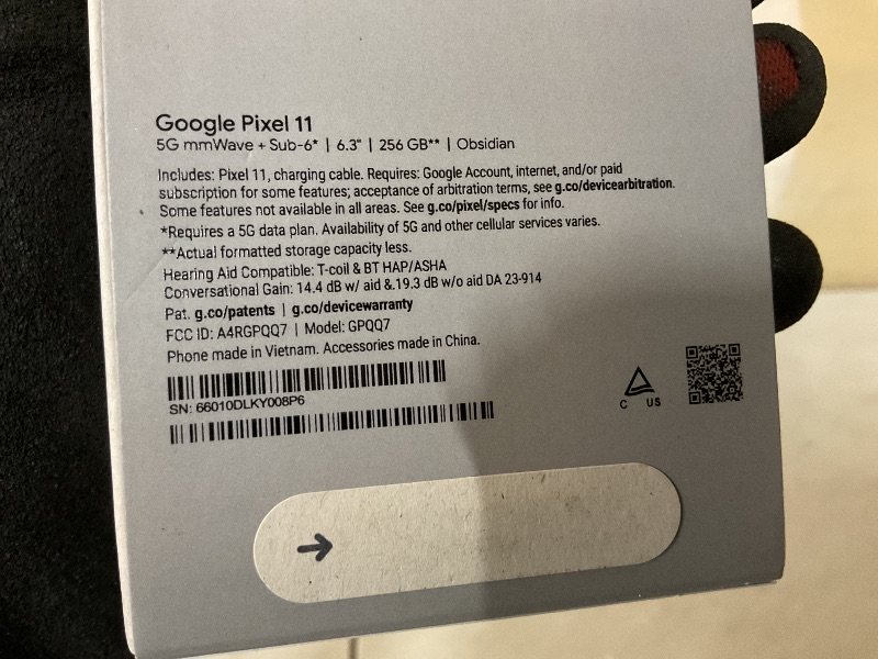 View 3 of Google Pixel 11 - Unlocked Smartphone, Gemini - 256 GB - Obsidian