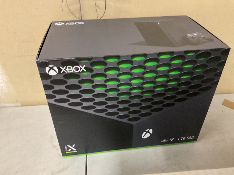 Photo 1 of Xbox Series X - Gaming Console - 1TB SSD - Includes Wireless Controller - 4K Gaming - 120FPS - Carbon Black