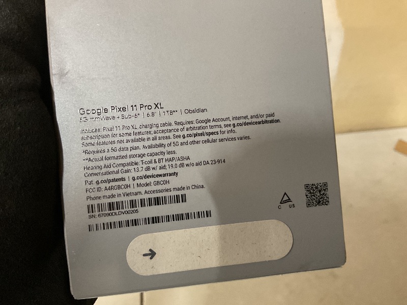 Photo 1 of Google Pixel 11 ProXL - Unlocked Smartphone, Gemini - 1 TB - Obsidian