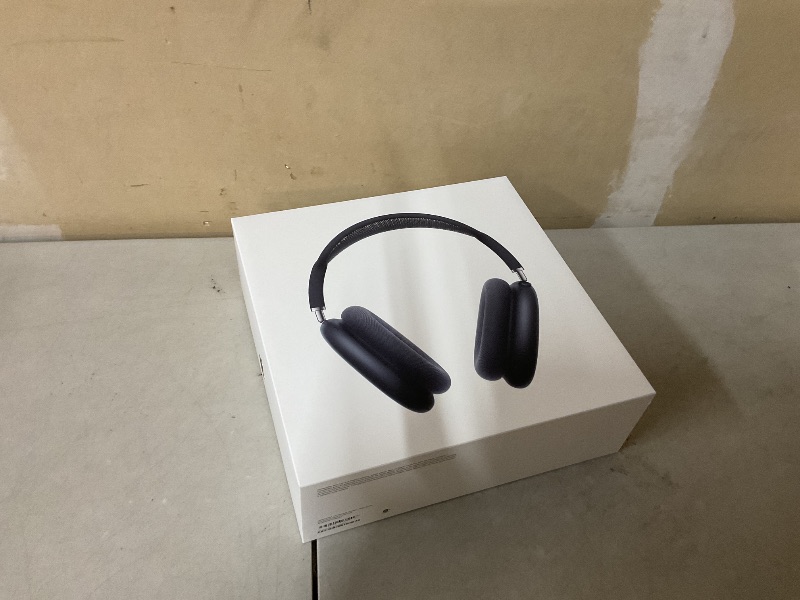 Photo 1 of Apple AirPods Max Wireless Over-Ear Headphones, Pro-Level Active Noise Cancellation, Transparency Mode, Personalized Spatial Audio, USB-C Charging, Bluetooth Headphones for iPhone - Midnight