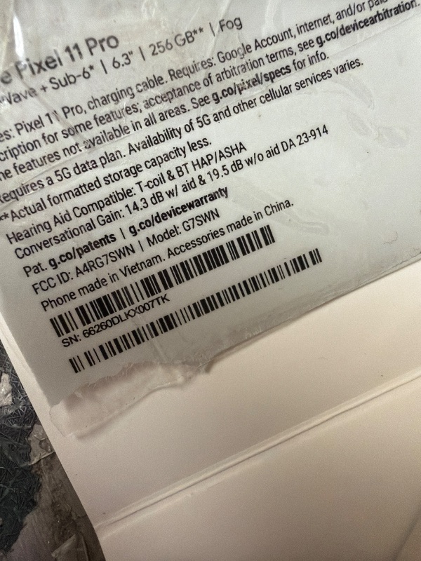Photo 1 of Google Pixel 11 Pro - Unlocked Smartphone, Gemini - 256 GB - Fog