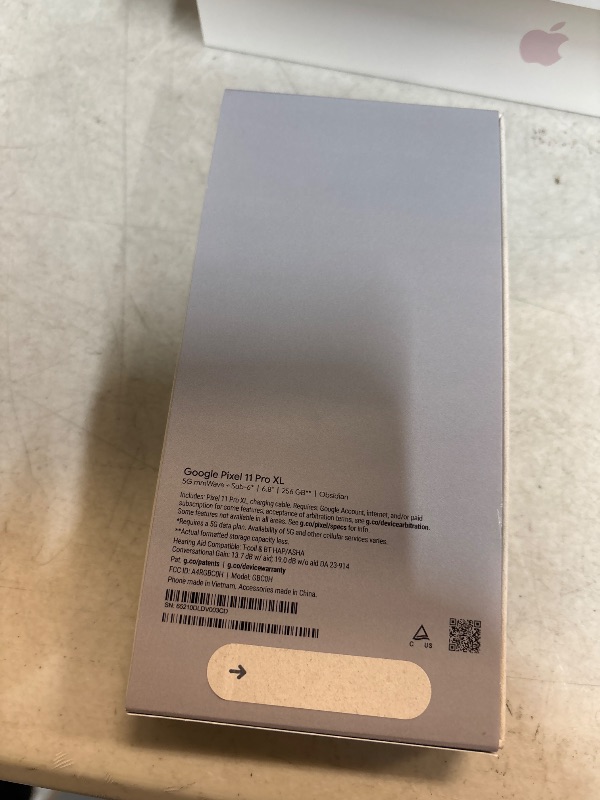 Photo 1 of Google Pixel 11 Pro XL - Unlocked Smartphone, Gemini - 256 GB - Obsidian