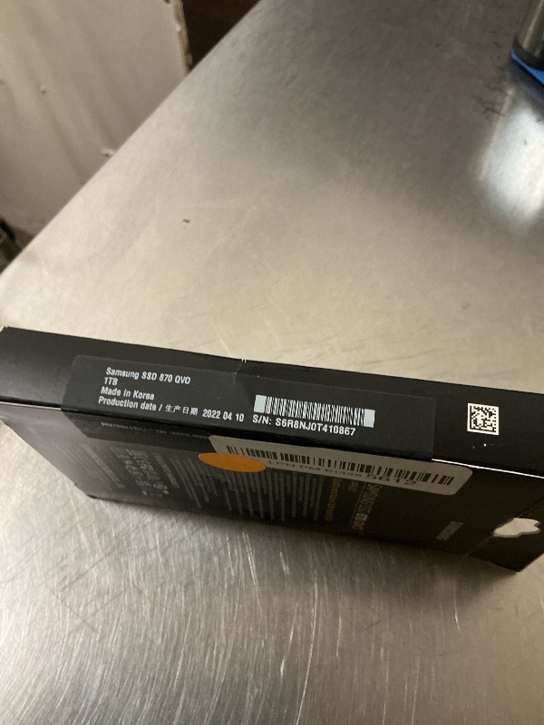 View 2 of SAMSUNG 870 QVO SATA III SSD 1TB 2.5" Internal Solid State Drive, Upgrade Desktop PC or Laptop Memory and Storage for IT Pros, Creators, Everyday Users, MZ-77Q1T0B