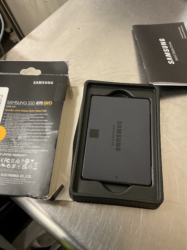 View 3 of SAMSUNG 870 QVO SATA III SSD 1TB 2.5" Internal Solid State Drive, Upgrade Desktop PC or Laptop Memory and Storage for IT Pros, Creators, Everyday Users, MZ-77Q1T0B