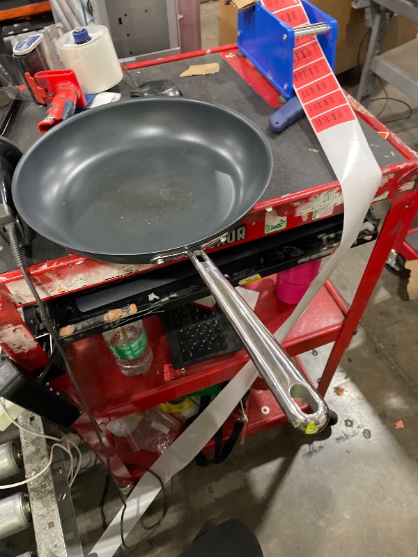 View 1 of 12inch pan