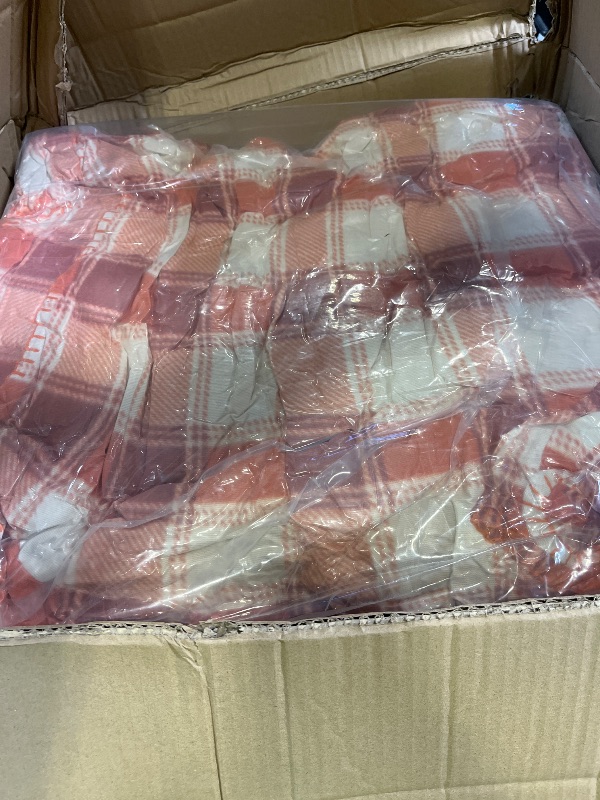 Photo 1 of Fanfanwin Fall Plaid Throw Blankets (96 Pcs, 60" x 50")