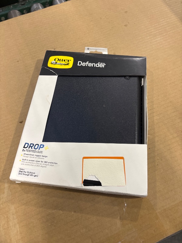 Photo 1 of OtterBox Defender Series iPad Pro 12.9-inch Case
