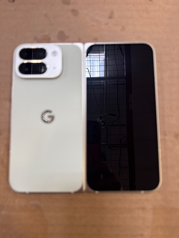 View 4 of Google Pixel 10 Pro Fold 256GB Jade