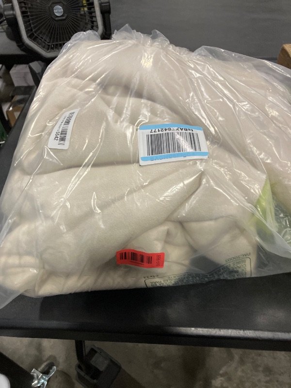 Photo 1 of Goolela 4' x 6' Faux Sheepskin Rug