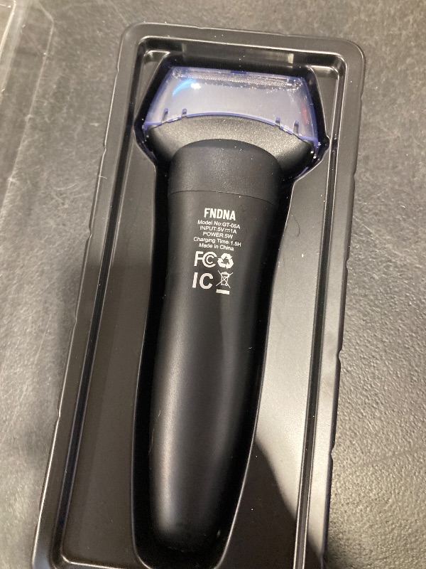 Photo 1 of Fndna Electric Razor Cordless