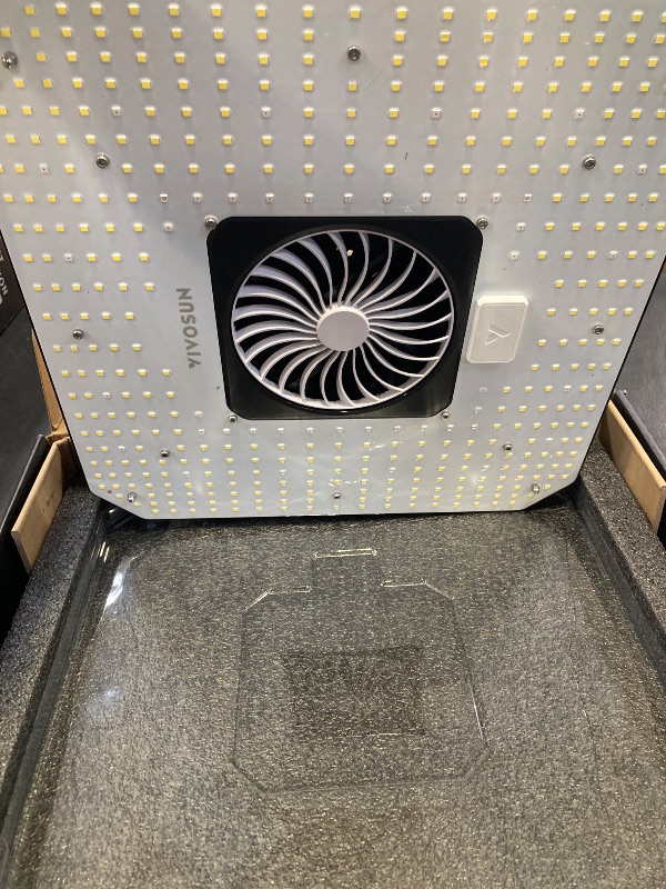 Photo 1 of VIVOSUN AeroLight 120W LED Grow Light with Fan