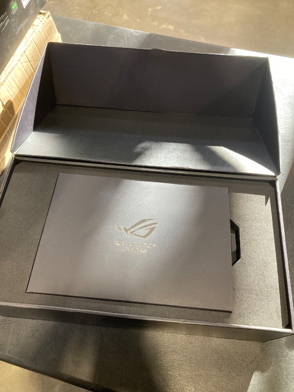 Photo 1 of ASUS ROG Astral GeForce RTX 5090 32GB GDDR7 OC Graphics Card