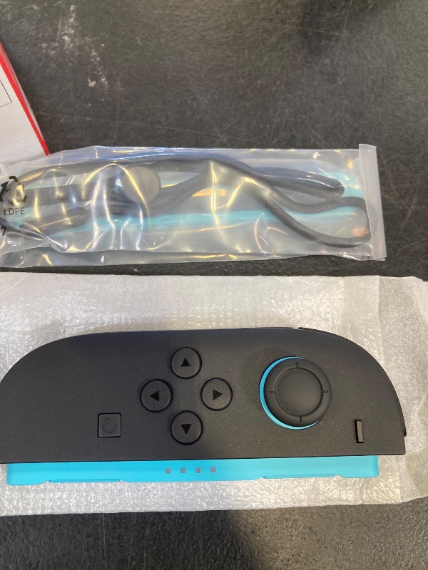 Photo 1 of Joy-Con™ 2 (L) Light Blue