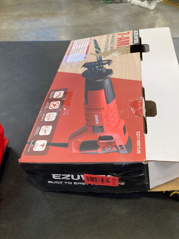 Photo 1 of EZUVITA 7 Amp Reciprocating Saw Kit