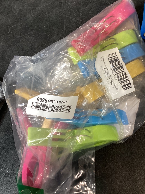Photo 1 of Danmu Beach Towel Clips - 8 Pack