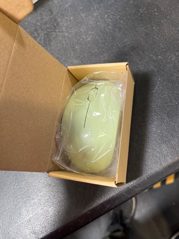 Photo 1 of seenda Wireless Mouse (Olive Green)