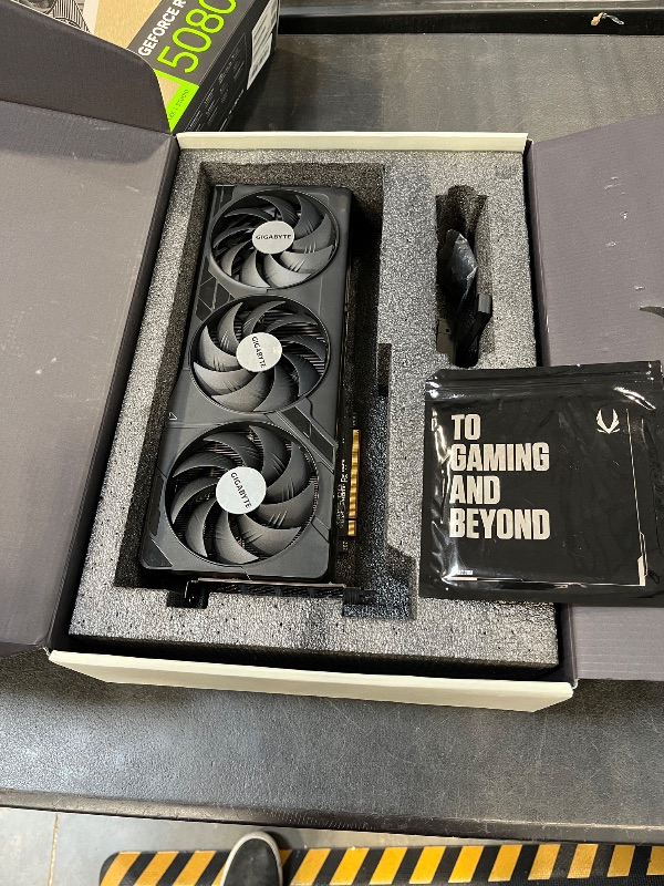 Photo 1 of Zotac GeForce RTX 5080 Solid 16GB GDDR7 PCI-Express Graphics Card