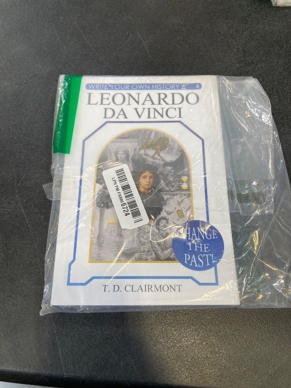 Photo 1 of Leonardo da Vinci (Write Your Own History)