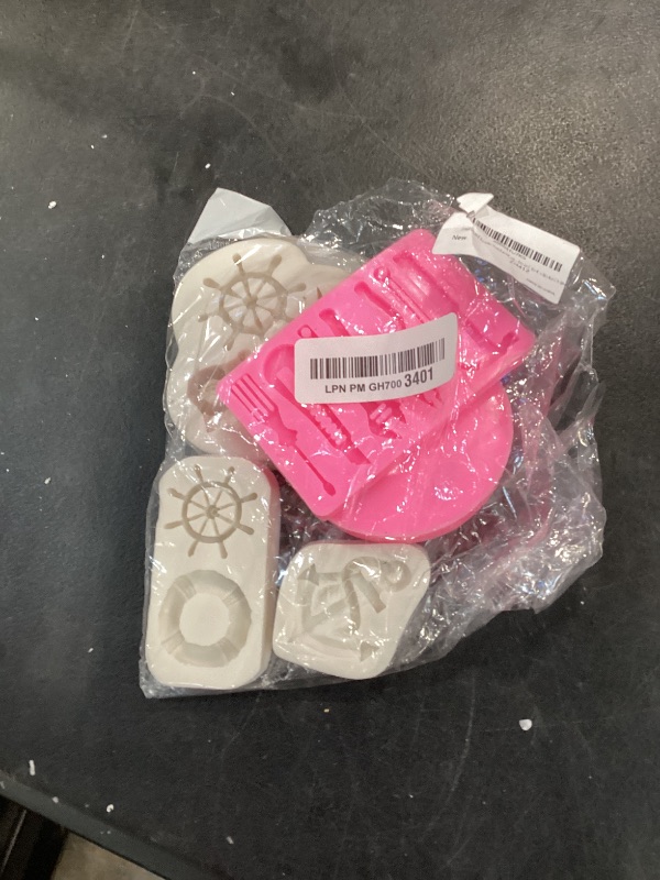 Photo 1 of muyulin Anchor & Rudder Fondant Molds (5 Pcs)