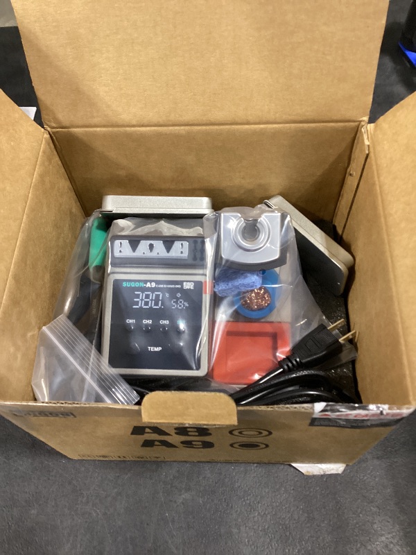 Photo 1 of SUGON A9 210 Soldering Station
