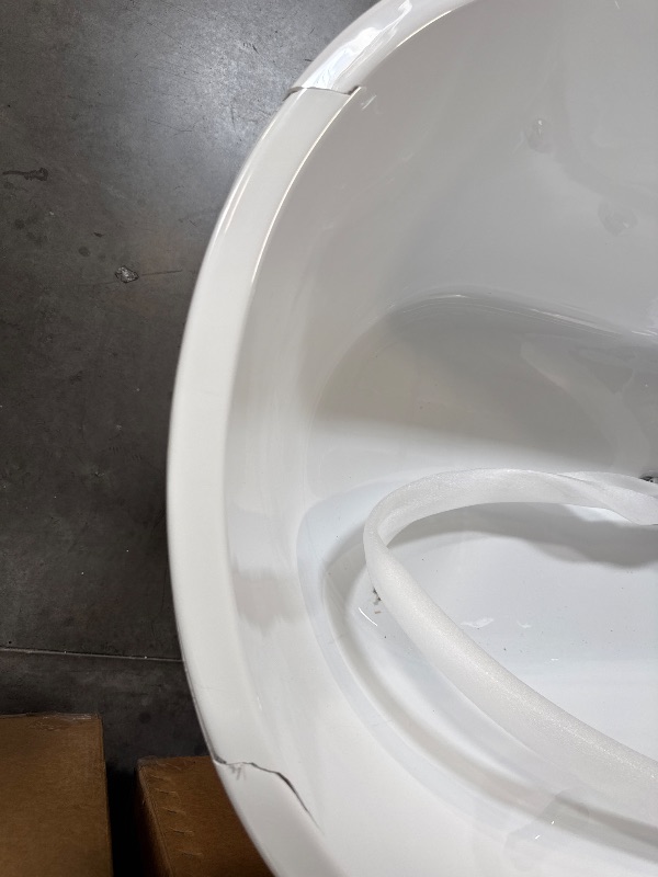 View 3 of BATHTUB WHITE ACRYLIC OVAL FREE STANDING