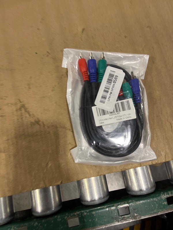 Photo 1 of BolAAzuL 6ft 3-RCA Component Video Cable