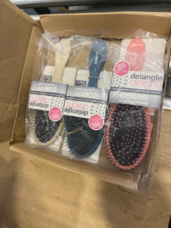 Photo 1 of Conair Detangling Hair Brush Set - 3 Pc
